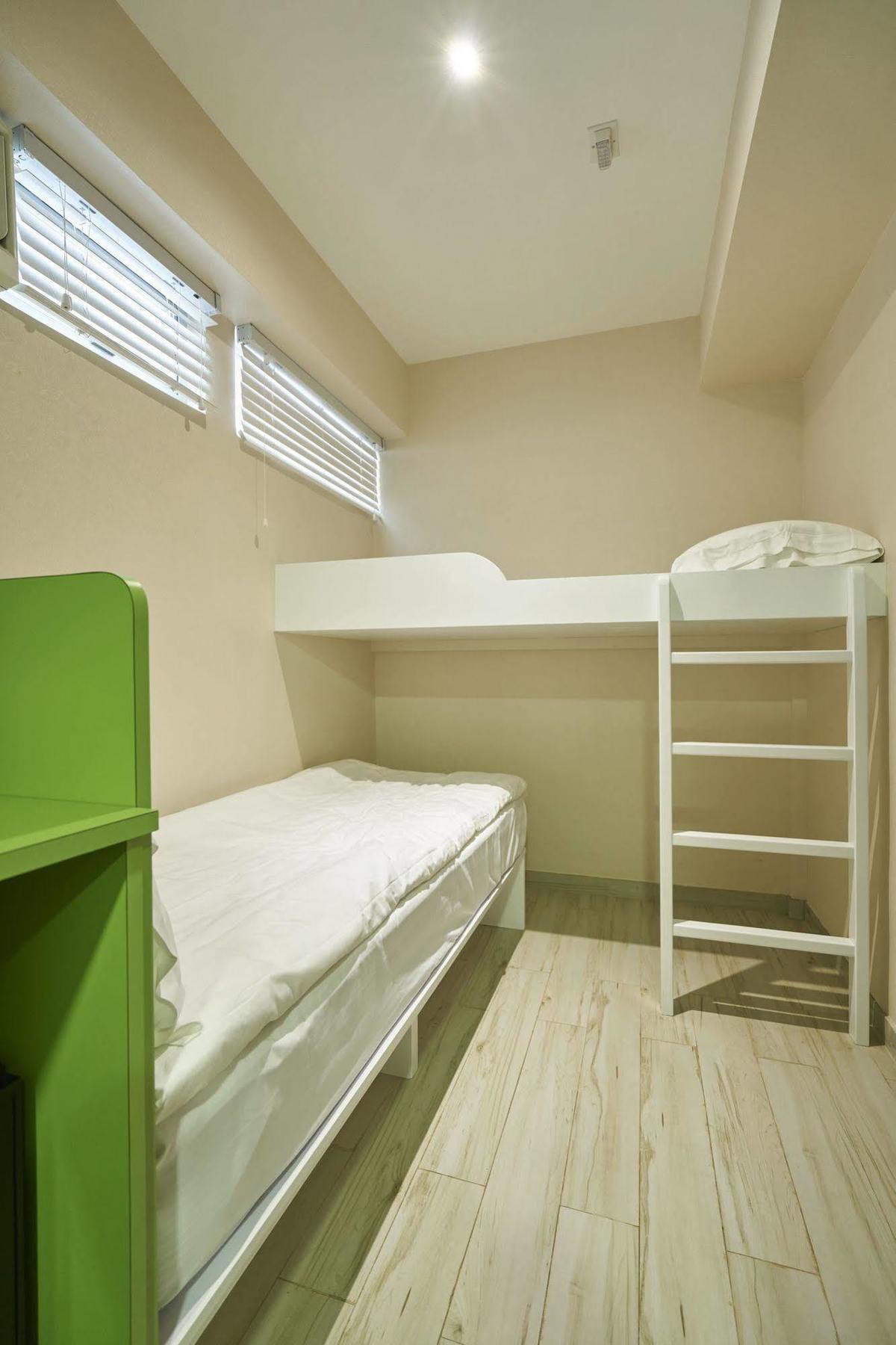 Pop Inn Hong Kong Ngoại thất bức ảnh