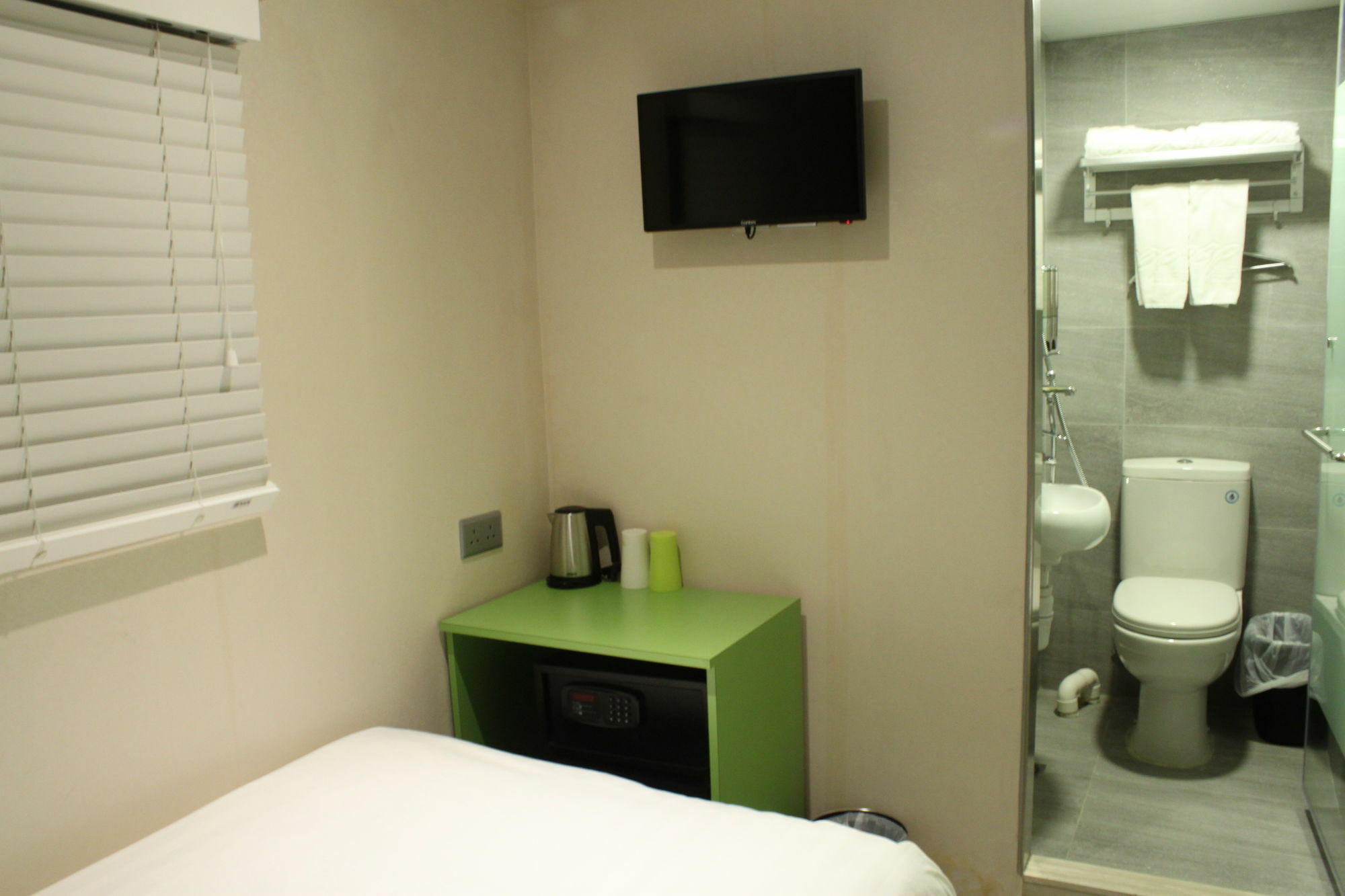 Pop Inn Hong Kong Ngoại thất bức ảnh