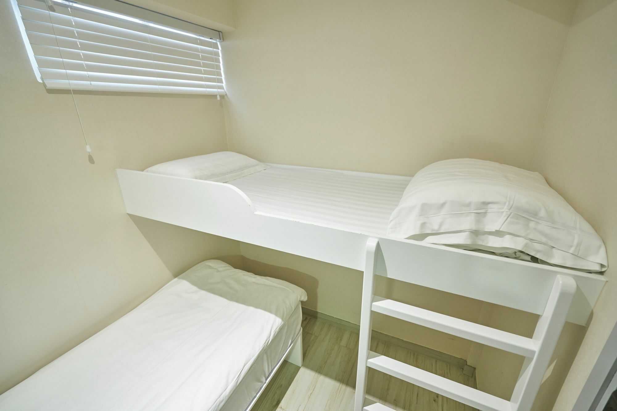 Pop Inn Hong Kong Ngoại thất bức ảnh